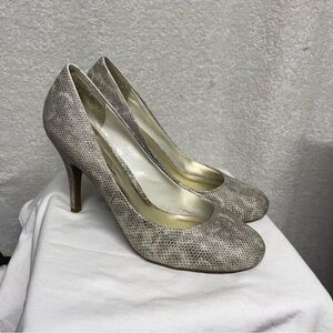 Jessica Simpson snakeskin heels size 9